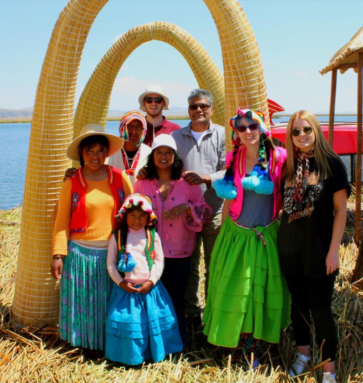 פונו Uros Samarana Uta Lodge מראה חיצוני תמונה